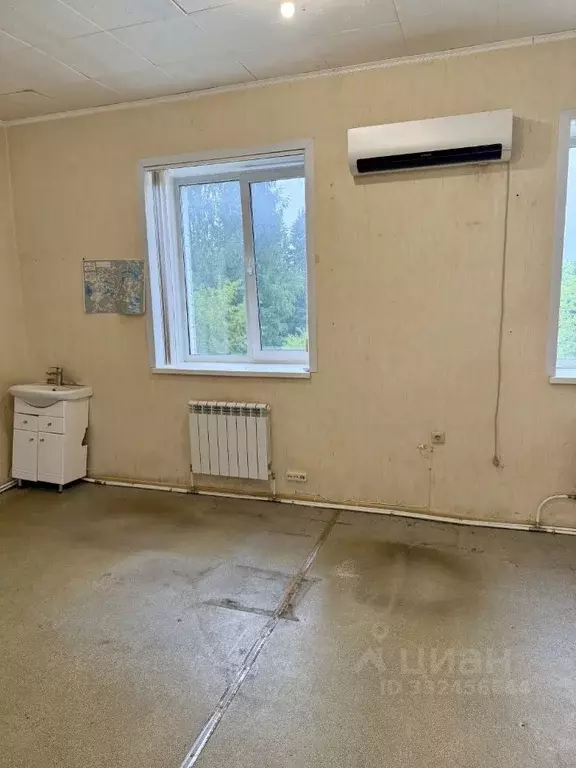 Офис в Тверская область, Конаково ул. Набережная Волги, 38А (33 м) - Фото 2