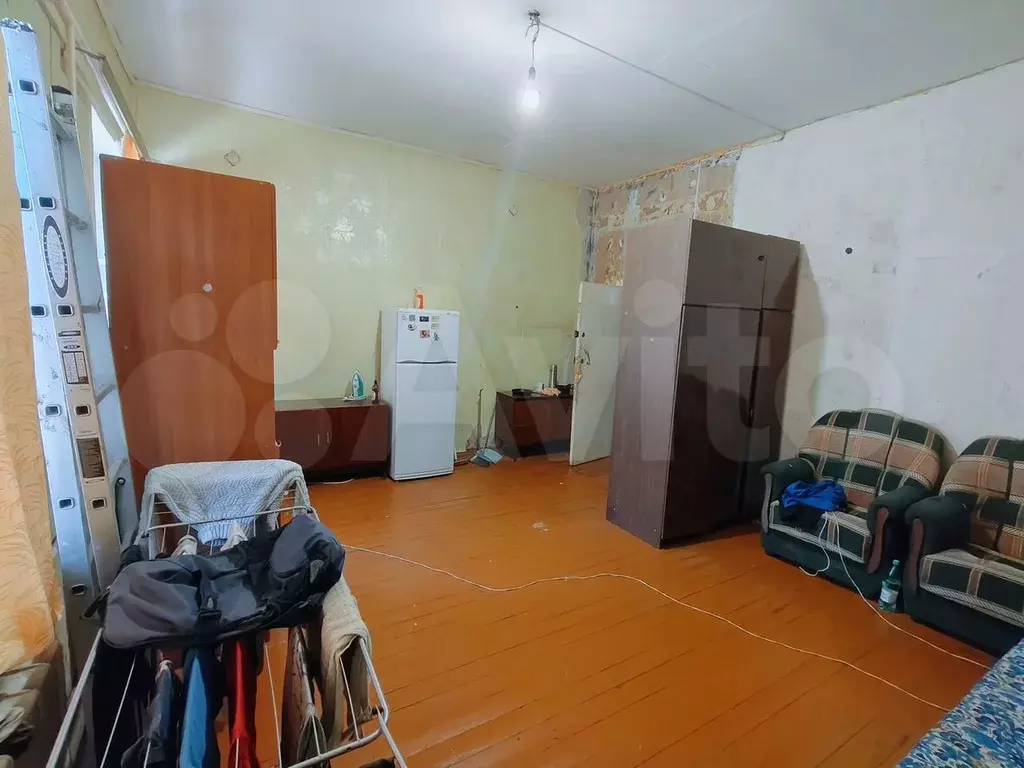 Комната 24 м в 5-к., 2/2 эт. - Фото 1