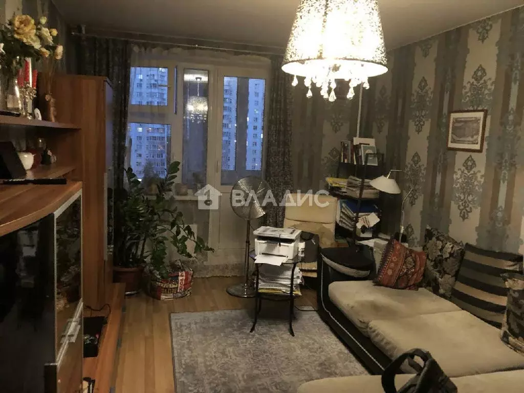 Продается 2-комнатная квартира - Фото 1