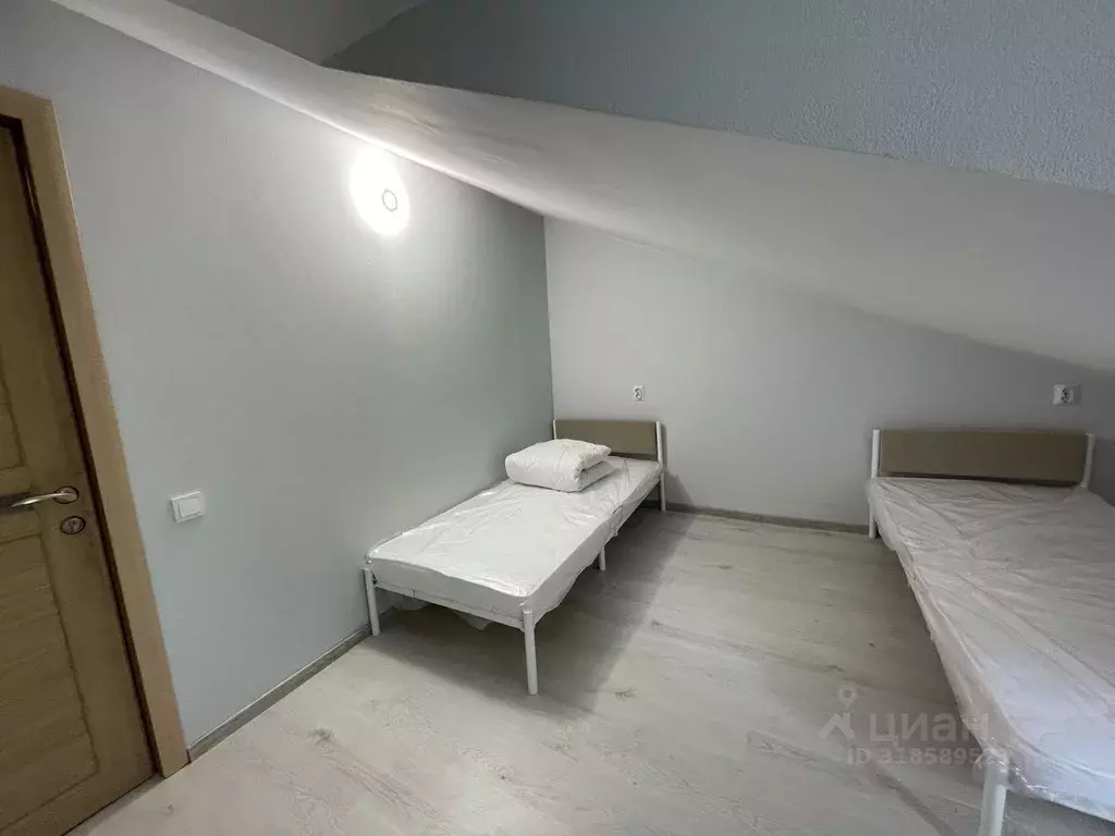Комната Санкт-Петербург наб. Реки Фонтанки, 133 (16.0 м) - Фото 1