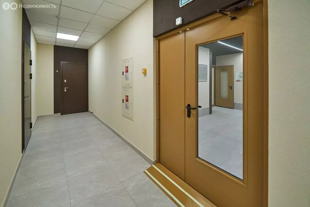 2-комнатная квартира: Кемерово, улица 1-я Линия, 24 (47.5 м) - Фото 1