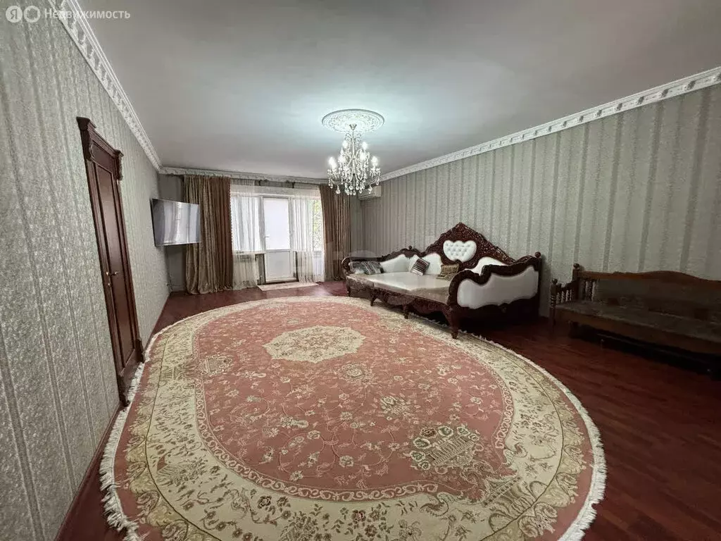 Дом в Махачкала, Белокаменная улица (270 м) - Фото 2