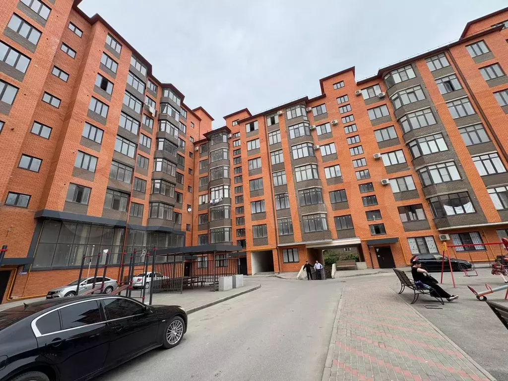 3-к. квартира, 120 м, 8/8 эт. - Фото 0