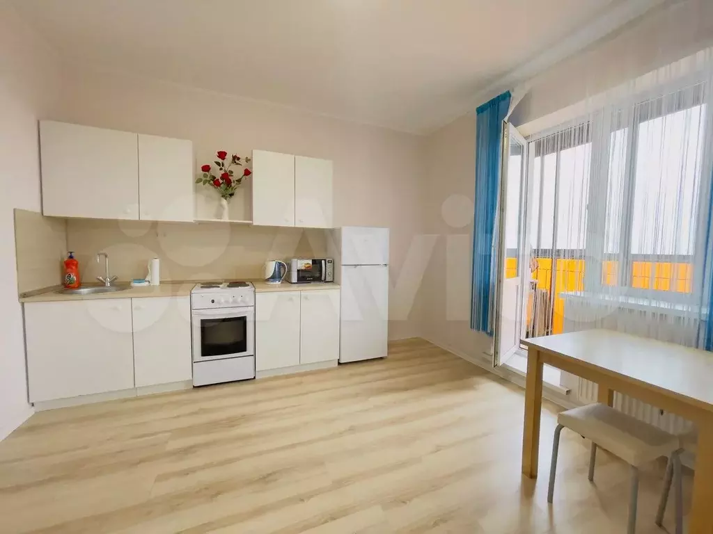 1-к. квартира, 40 м, 9/17 эт. - Фото 1