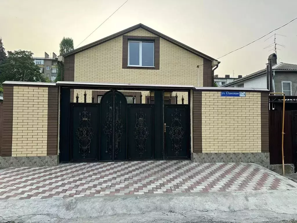Дом в Ставропольский край, Кисловодск Одесская ул., 57А (135 м) - Фото 0