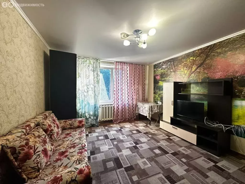 1-комнатная квартира: Набережные Челны, 3-й комплекс, 15 (35 м) - Фото 0