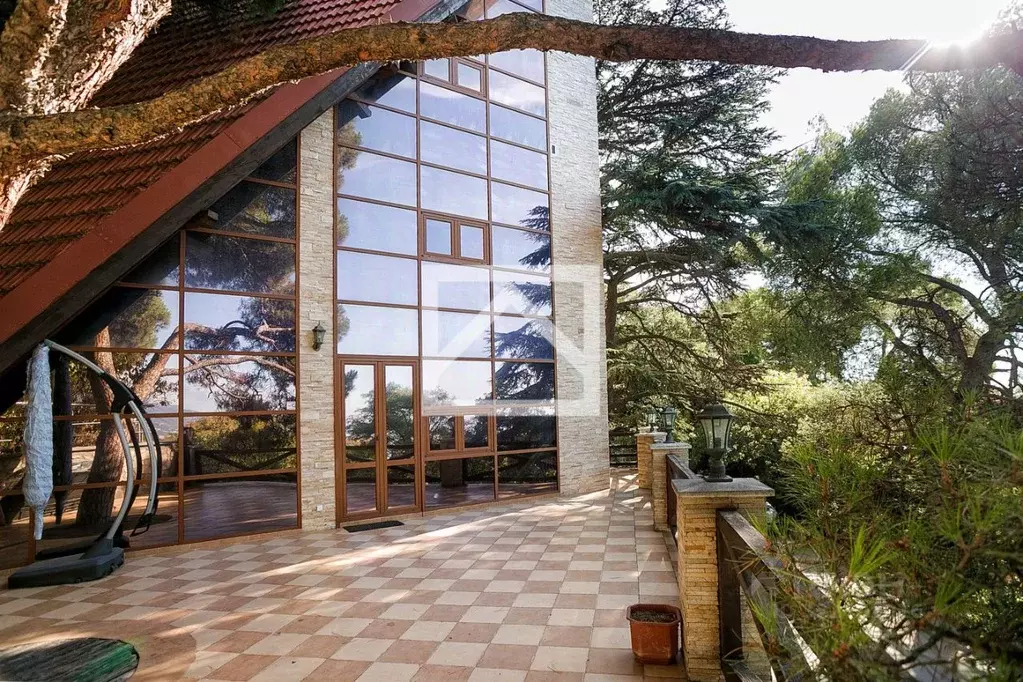 Дом в Крым, Ялта муниципальный округ, Массандра пгт ул. Туристская, ... - Фото 1