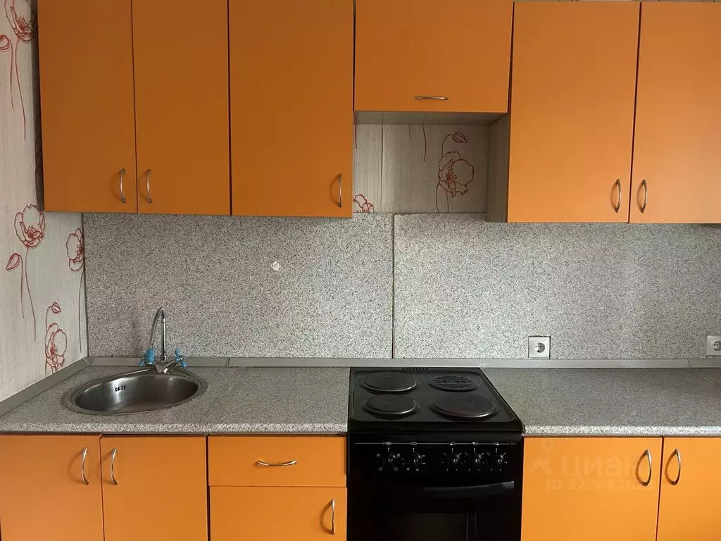 2-к кв. Хакасия, Абакан ул. Стофато, 16 (50.0 м) - Фото 1