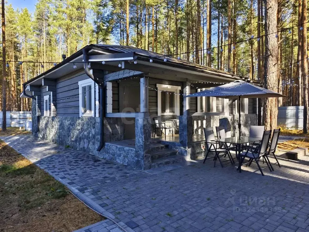 Дом в Тюменская область, Нижнетавдинский муниципальный округ, пос. ... - Фото 1