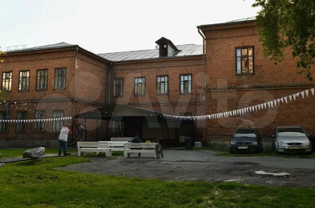 Свободного назначения, 1500 м - Фото 0