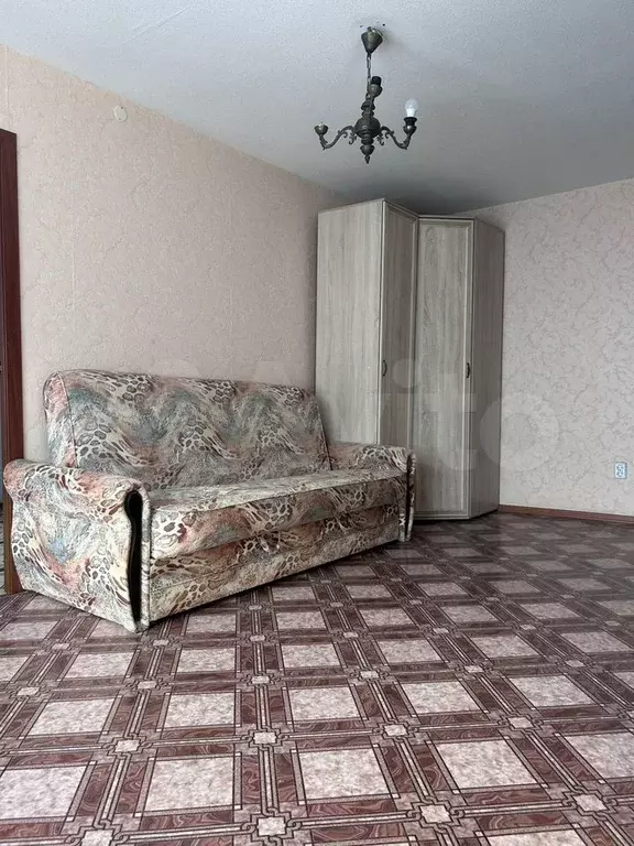2-к. квартира, 57 м, 2/5 эт. - Фото 1