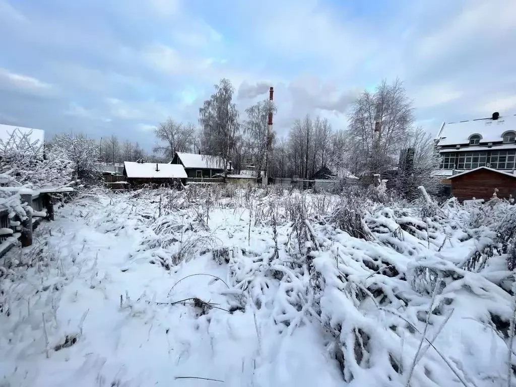 Участок в Коми, Сыктывкар ул. Старовского, 4А (5.8 сот.) - Фото 1