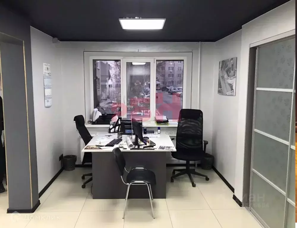 Офис в Тюменская область, Тюмень ул. Мельникайте, 129Б (65 м) - Фото 1