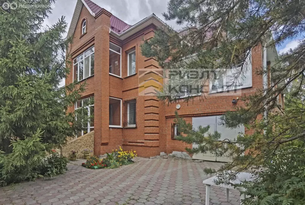 Дом в Омск, 7-я Любинская улица, 24 (385 м) - Фото 0