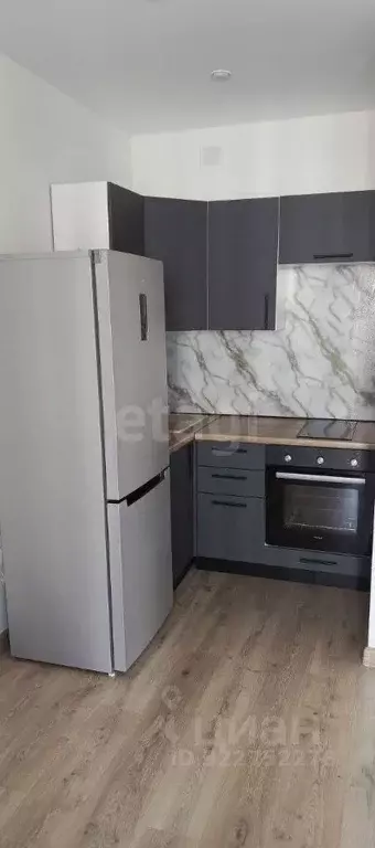 1-к кв. Тюменская область, Тюмень ул. Андрея Приказнова, 7 (36.6 м) - Фото 0