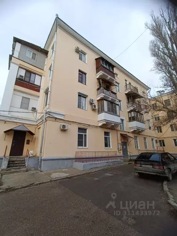 2-к кв. Волгоградская область, Волгоград Волжский просп., 6 (60.6 м) - Фото 1