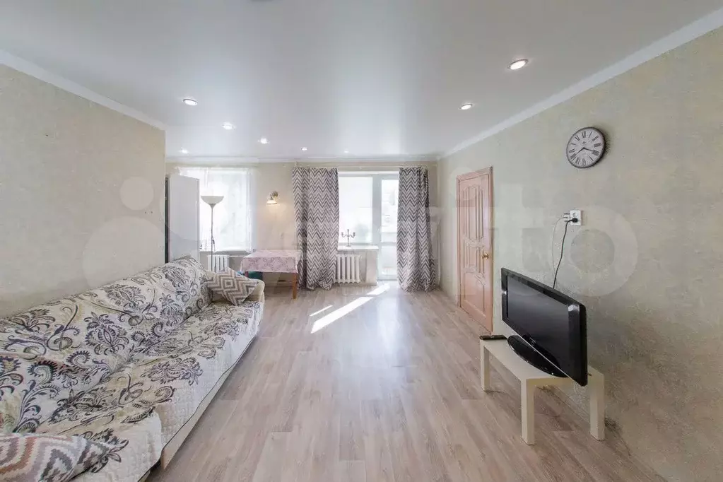 2-к. квартира, 42 м, 2/2 эт. - Фото 1