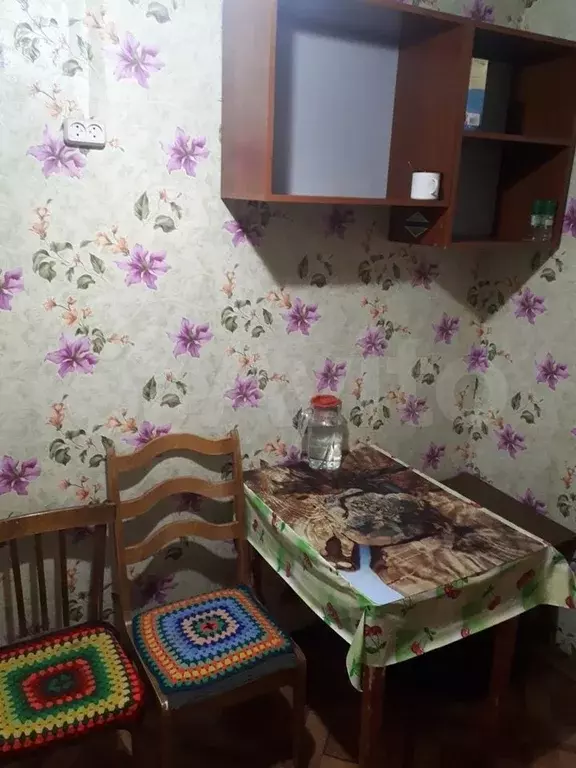 Комната 18 м в > 9-к, 5/5 эт. - Фото 1