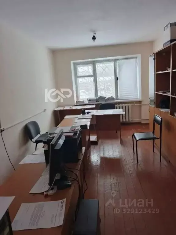 Комната Свердловская область, Асбест ул. Челюскинцев, 15 (18.6 м) - Фото 1