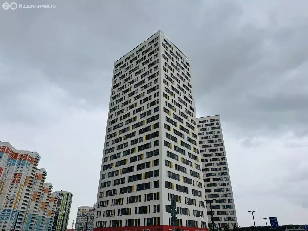 3-комнатная квартира: Мытищи, улица Мира, 41 (93.6 м) - Фото 0