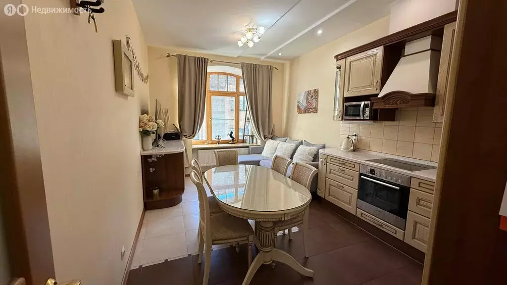 2-комнатная квартира: Санкт-Петербург, улица Нахимова, 15 (65 м) - Фото 1