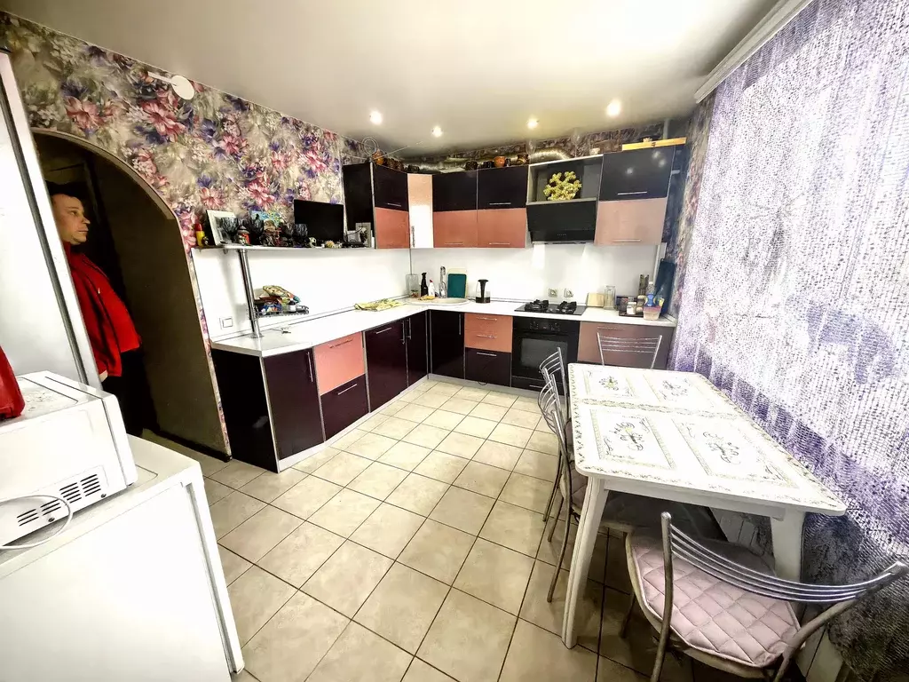 Продаётся 2-к квартира, 671 м - Фото 0