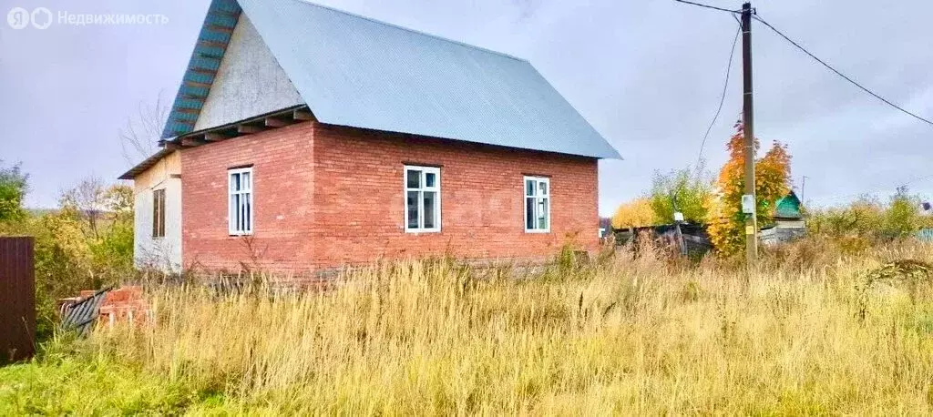Дом в Аскинский район, Казанчинский сельсовет, деревня Башкортостан ... - Фото 0