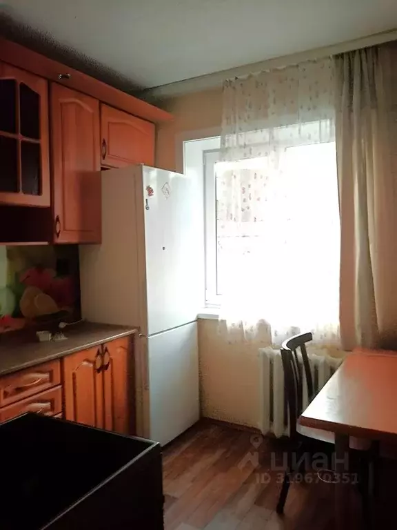 2-к кв. Иркутская область, Иркутск Коммунистическая ул., 76 (45.0 м) - Фото 1