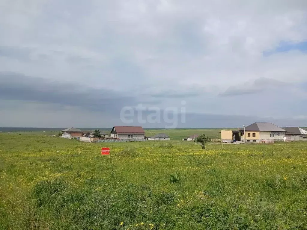 Участок в Ингушетия, Назрань ул. Абрикосовая (6.0 сот.) - Фото 0