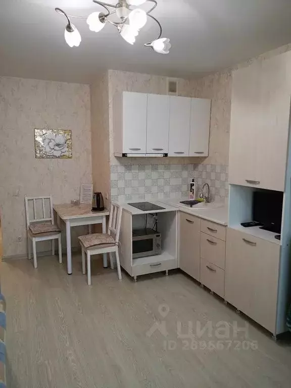 Студия Тюменская область, Тюмень ул. Павла Шарова, 5 (38.0 м) - Фото 0