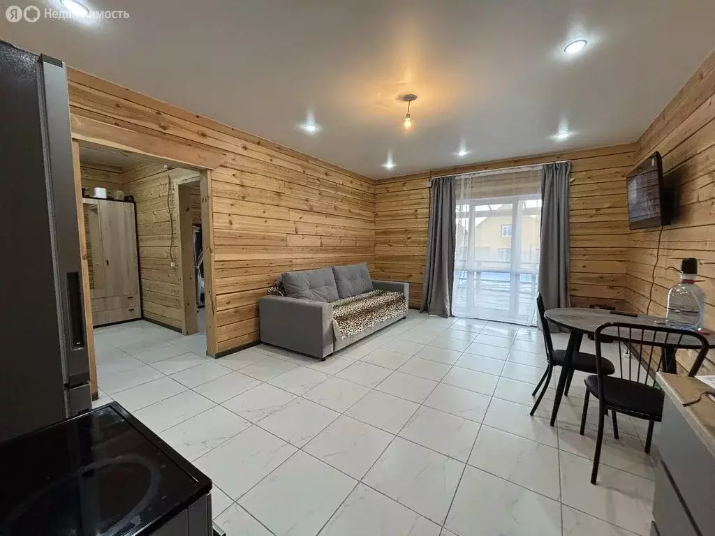 Дом в село Урик, Светлая улица, 67 (110.8 м) - Фото 1