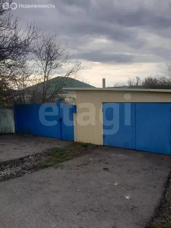Дом в Белгородская область, рабочий посёлок Вейделевка, Троицкая улица ... - Фото 1