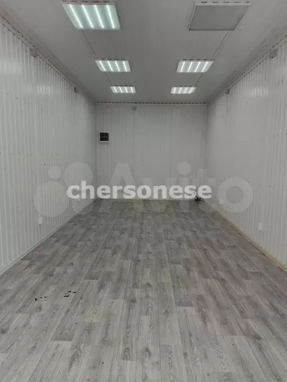 Аренда помещения свободного назначения 32 кв м, 1/1 этаж, улица ... - Фото 0
