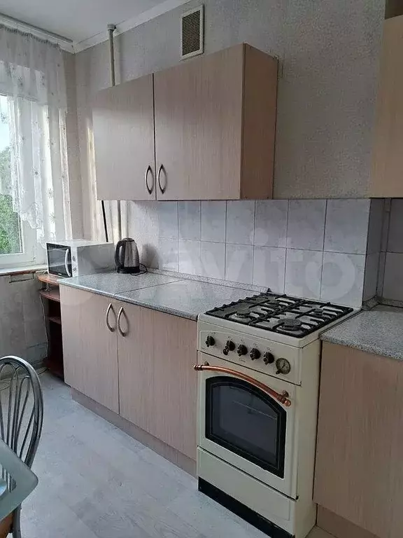 3-к. квартира, 64 м, 7/9 эт. - Фото 0