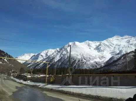 Участок в Кабардино-Балкария, Эльбрусский район, с. Тегенекли ... - Фото 0