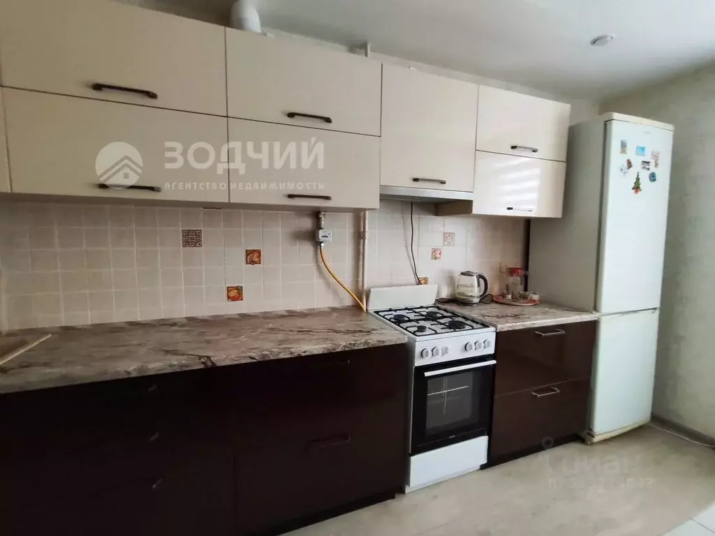 4-к кв. Чувашия, Чебоксары ул. Кирова, 12 (79.0 м) - Фото 0