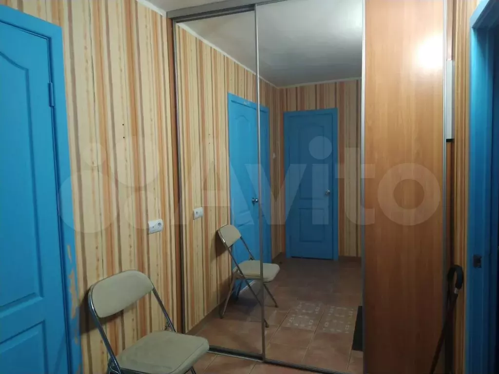 1-к. квартира, 52 м, 2/5 эт. - Фото 1