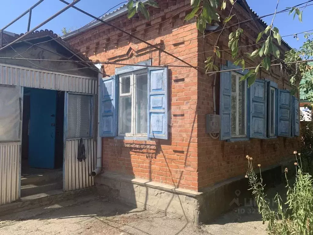 Дом в Адыгея, Майкоп городской округ, Ханская ст-ца ул. Коллективная ... - Фото 0