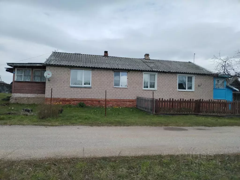 Дом в Новгородская область, Хвойнинский муниципальный округ, д. ... - Фото 0