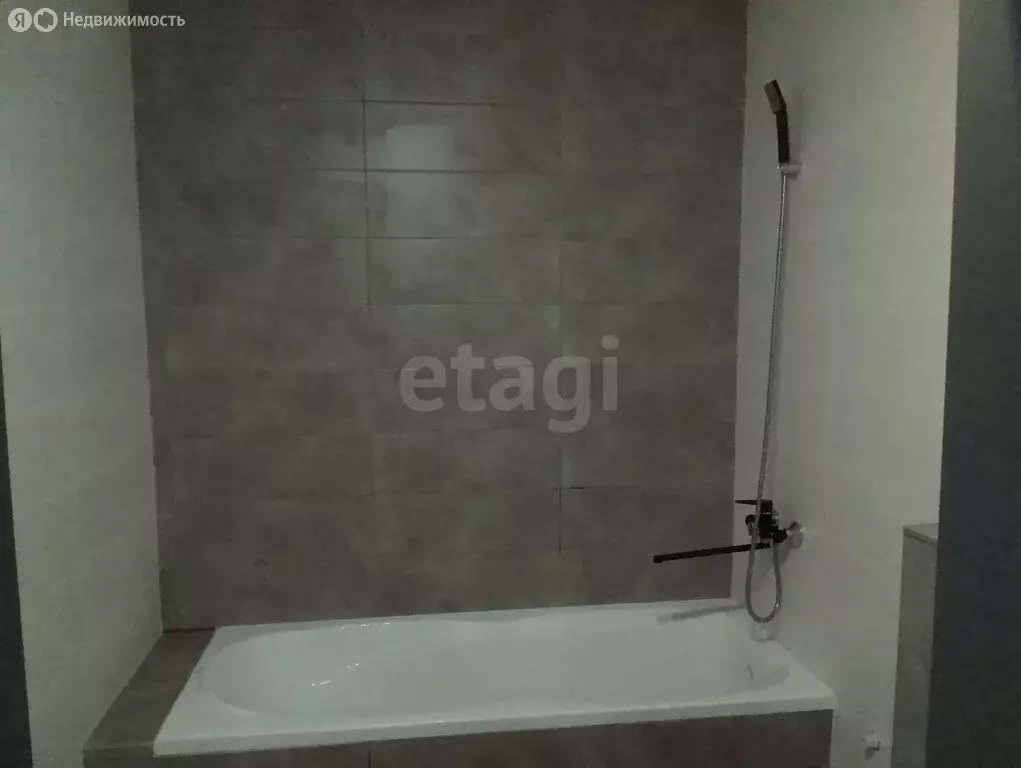 1-комнатная квартира: Калининград, Суздальская улица, 22 (32.5 м) - Фото 1