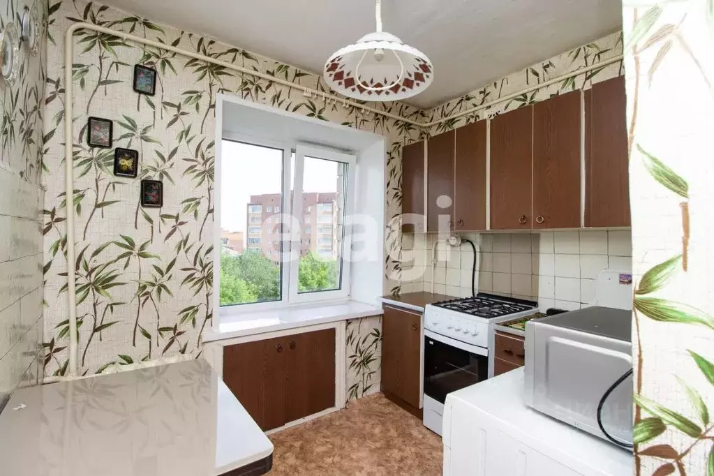 3-к кв. Красноярский край, Красноярск ул. Академика Киренского, 60 ... - Фото 1