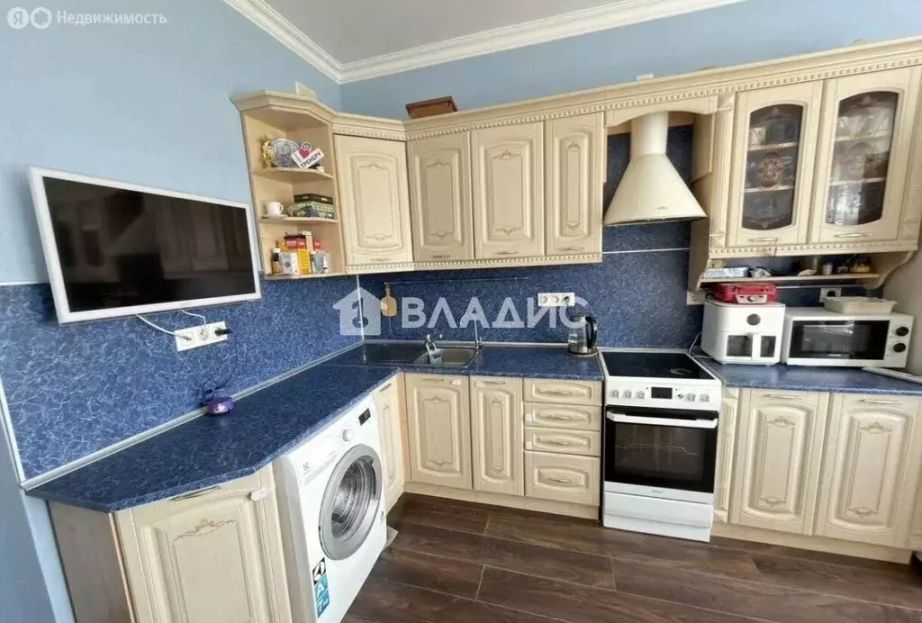 2-комнатная квартира: Петергоф, Чичеринская улица, 2 (57.8 м) - Фото 1