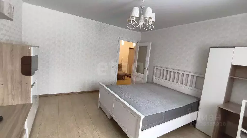 1-к кв. Свердловская область, Екатеринбург ул. Барвинка, 22 (42.5 м) - Фото 1