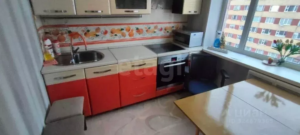 1-к кв. Ямало-Ненецкий АО, Новый Уренгой ул. Геологоразведчиков, 2А ... - Фото 1