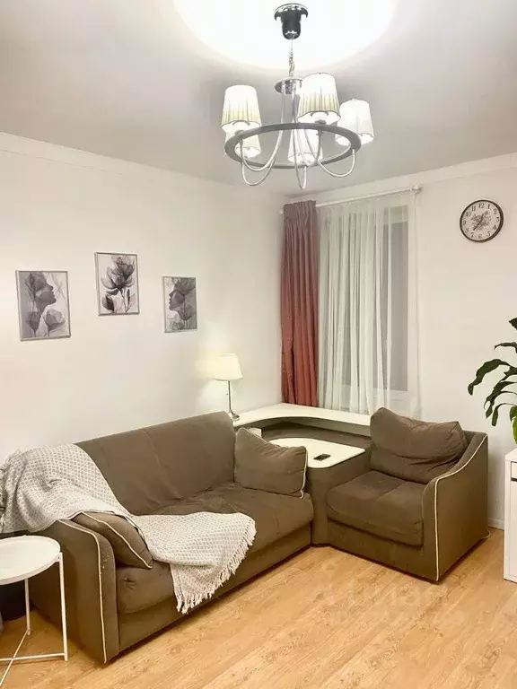 2-к кв. Калининградская область, Калининград просп. Победы, 120 (60.0 ... - Фото 1