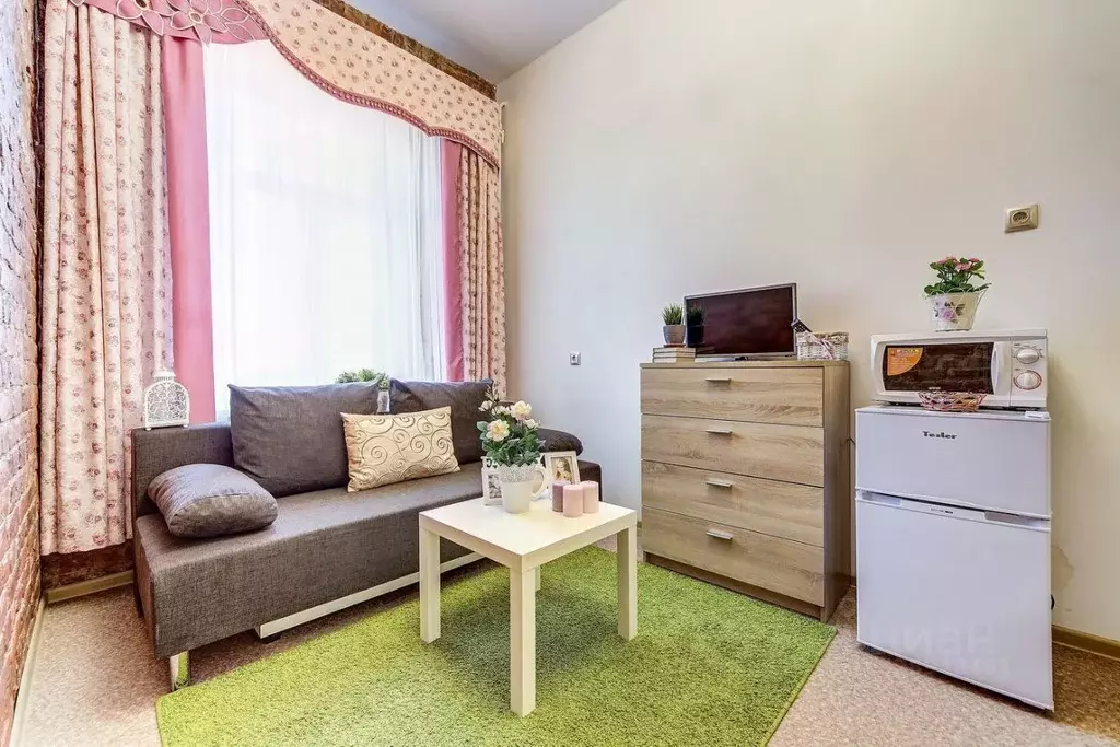 Комната Санкт-Петербург ул. Александра Невского, 6 (15.0 м) - Фото 2