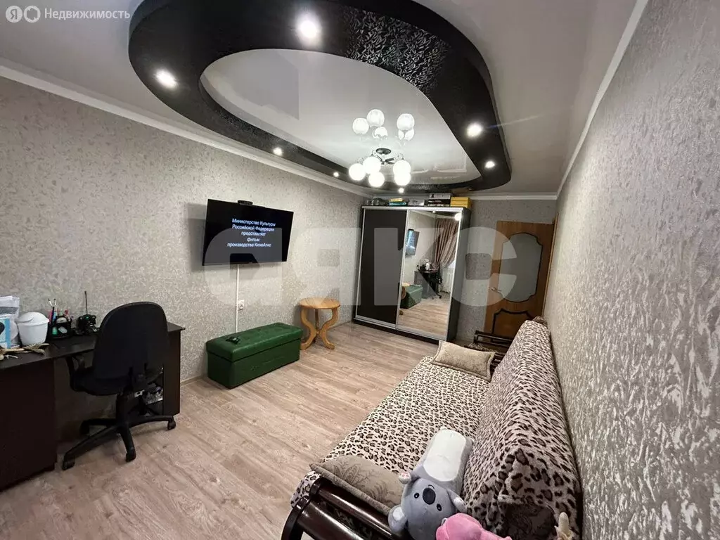 2-комнатная квартира: Майкоп, Краснооктябрьская улица, 67 (47.3 м) - Фото 2