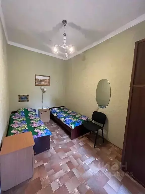 Комната Крым, Алушта ул. Комсомольская, 15 - Фото 0
