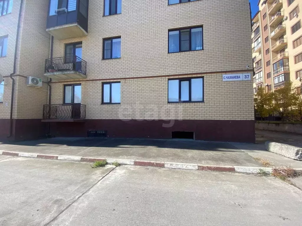 Торговая площадь в Ингушетия, Магас ул. Саида Чахкиева (141 м) - Фото 2