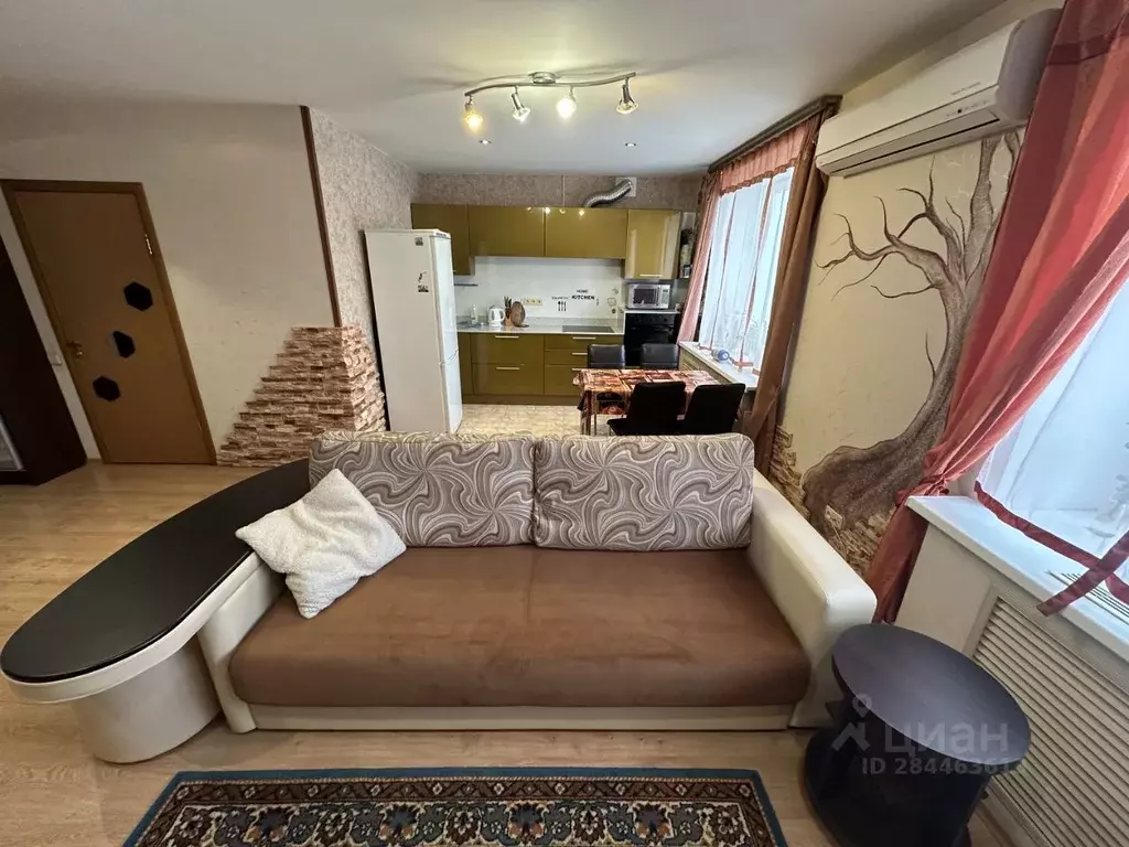 2-к кв. Нижегородская область, Нижний Новгород ул. Воровского, 3 (65.0 ... - Фото 2